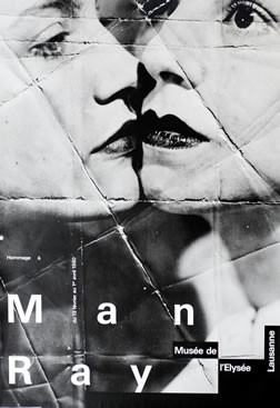 Women kiss; black and white